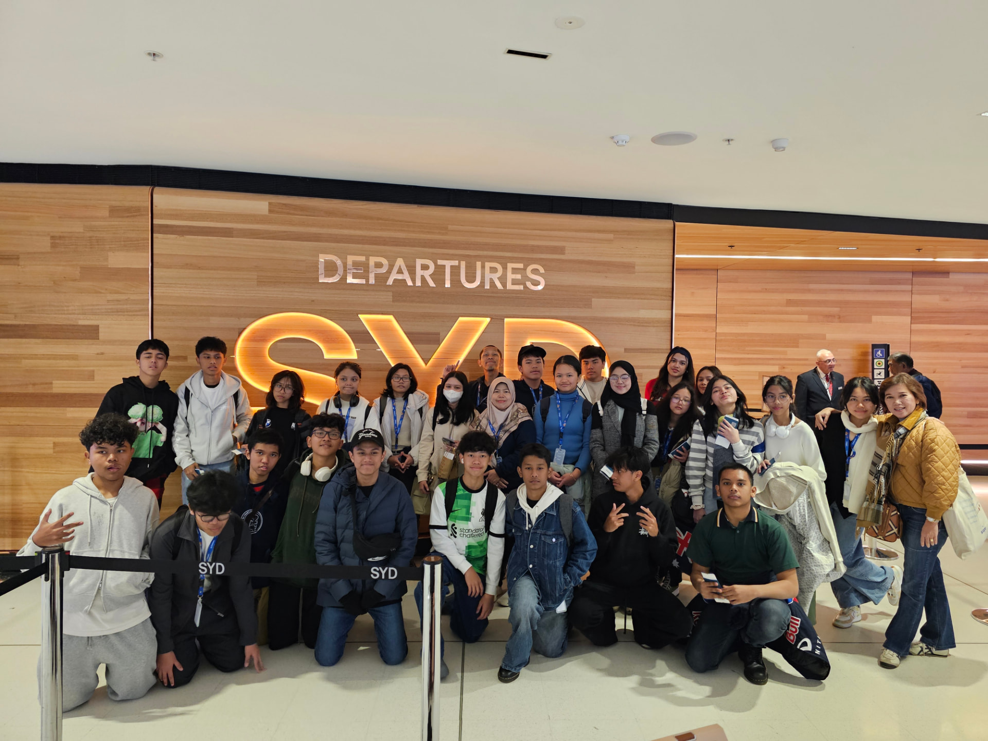 GSTI group of Indonesian students at Sydney Airport Departures ready for their immersion program